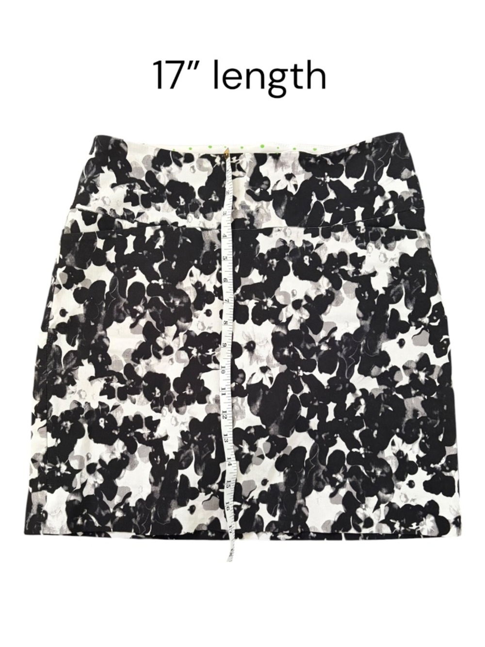 Swing Control Floral Golf Skort Built-In Shorts Size 6 Black White Pickleball - Picture 6 of 9